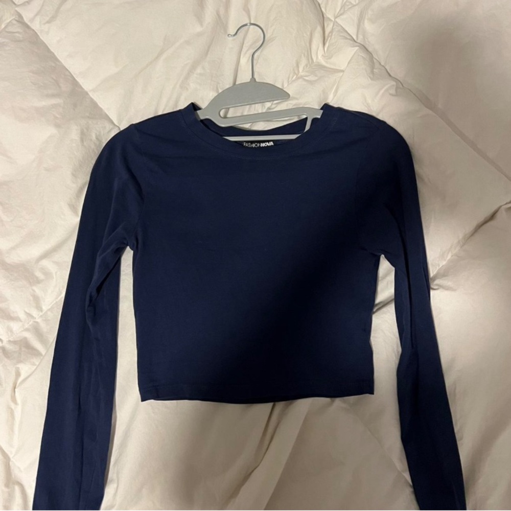 Fashion Nova Cropped Long Sleeve - Navy Blue
